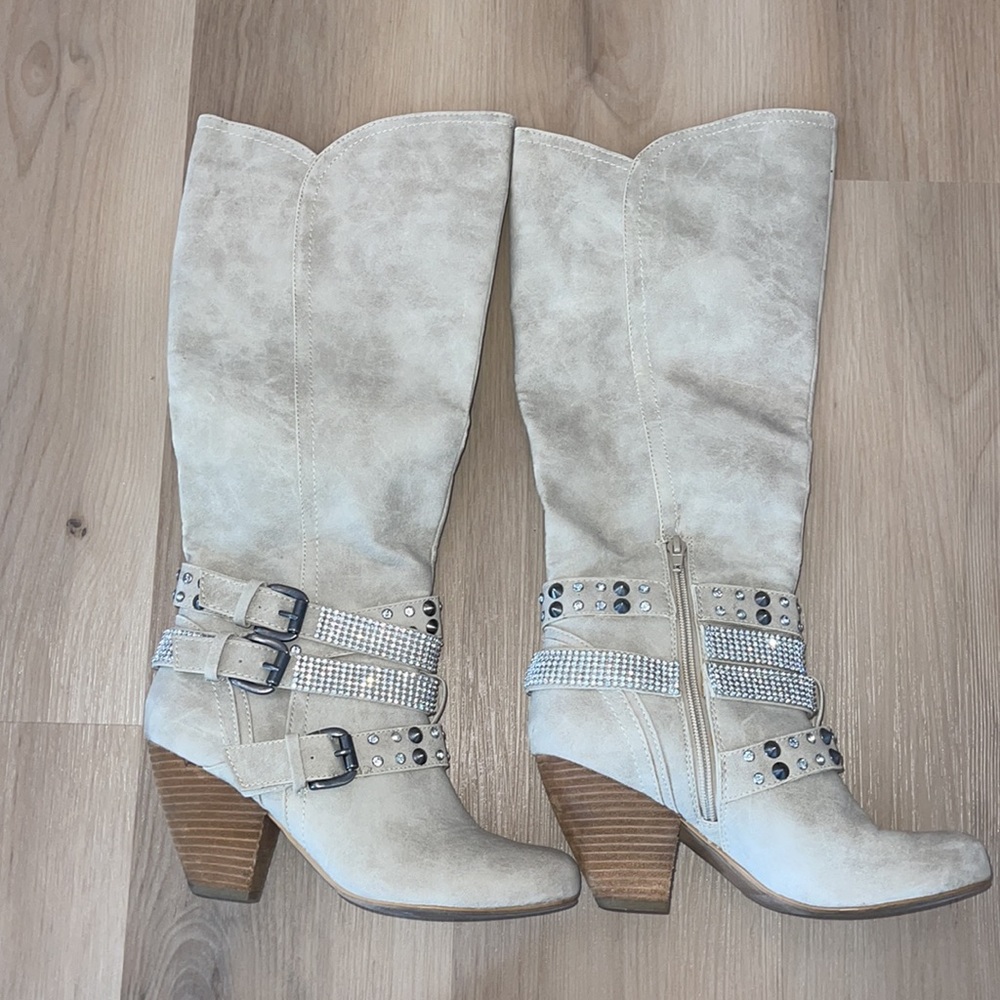Not Rated beige tan rhinestone bling boots tall size 8 - Picture 2 of 13